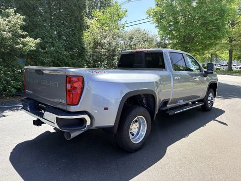 New 2026 Chevrolet Silverado 3500 LTZ w/ LTZ Convenience Package AWD/4WD image 7
