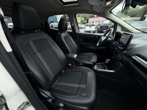 Used 2022 Ford EcoSport SES image 15
