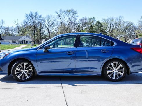 Used 2019 Subaru Legacy 3.6R Limited image 4