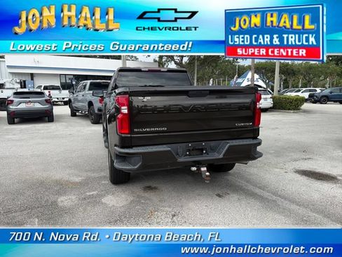 Used 2020 Chevrolet Silverado 1500 Custom w/ Custom Value Package RWD image 8