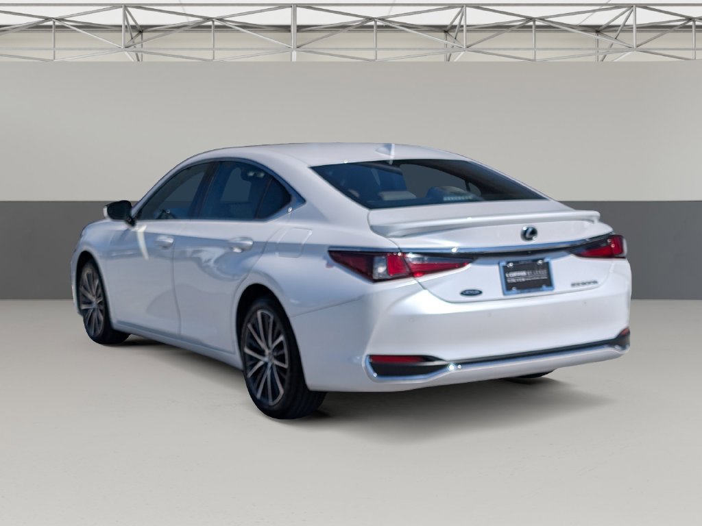 Used 2023 Lexus ES 300h w/ Premium Package FWD image 7