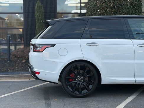 Used 2022 Land Rover Range Rover Sport HST image 22