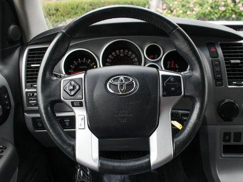 Used 2017 Toyota Sequoia Limited w/ Safety & Convenience Package image 24