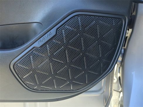 Used 2024 Toyota RAV4 XLE image 20