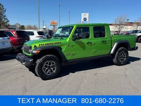 New 2026 Jeep Gladiator Rubicon w/ Steel Power Dome Hood Package AWD/4WD image 7