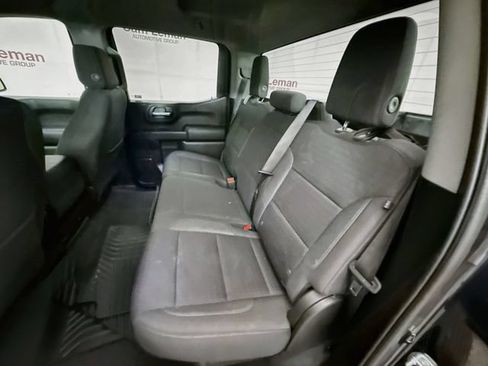 Used 2023 Chevrolet Silverado 1500 Custom AWD/4WD image 23