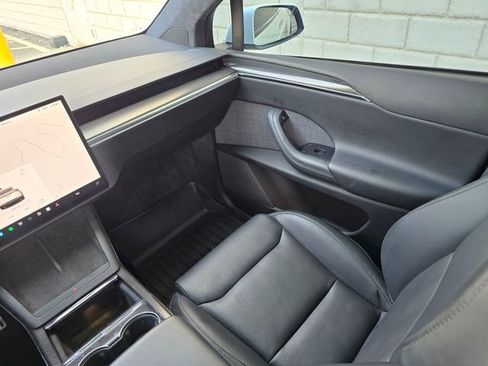 Used 2022 Tesla Model X Plaid AWD/4WD image 33