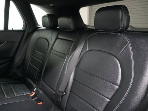 Used 2018 Mercedes-Benz GLC 300 image 14