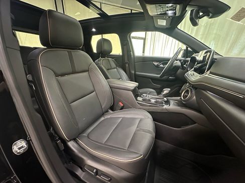 Certified 2024 Chevrolet Blazer Premier w/ LPO, Floor Liner Package AWD/4WD image 18