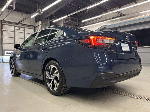 Used 2025 Subaru Legacy Premium image 5