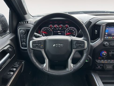 Used 2020 Chevrolet Silverado 1500 LT Trail Boss image 14