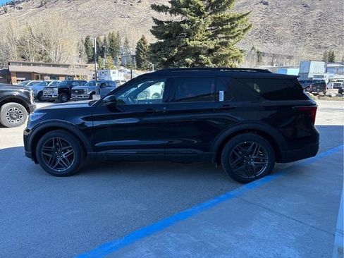 New 2026 Ford Explorer ST w/ Sun And Sound Package AWD/4WD image 10