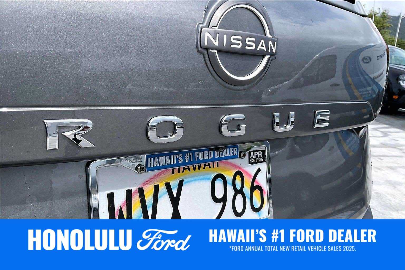 Used 2023 Nissan Rogue S FWD image 7