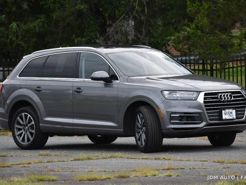 Used 2018 Audi Q7 3.0T Prestige w/ Prestige Package AWD/4WD image 4