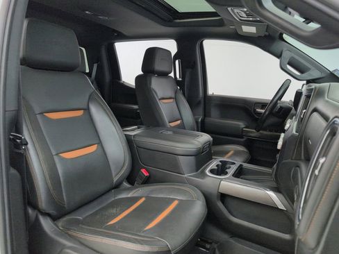 Used 2019 GMC Sierra 1500 AT4 w/ AT4 Premium Package AWD/4WD image 36