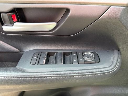Used 2024 Toyota Grand Highlander AWD image 19