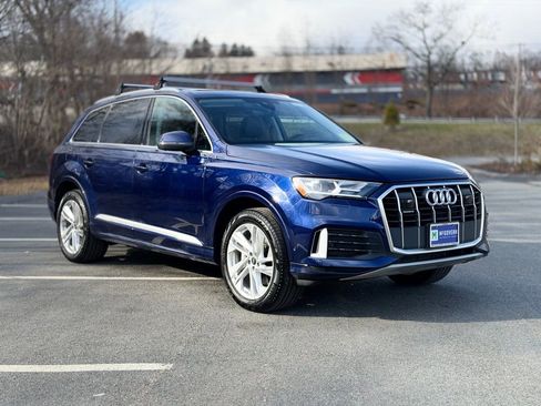 Used 2023 Audi Q7 2.0T Premium w/ Convenience Package image 9