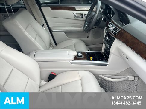 Used 2015 Mercedes-Benz E 250 BlueTEC Sedan image 15