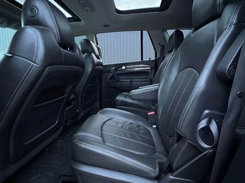 Used 2017 Buick Enclave Premium w/ Experience Buick Package image 10