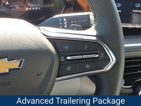 New 2026 Chevrolet Suburban Premier AWD/4WD image 12