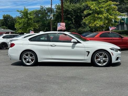 Used 2019 BMW 440i Coupe w/ M Sport Package RWD image 4