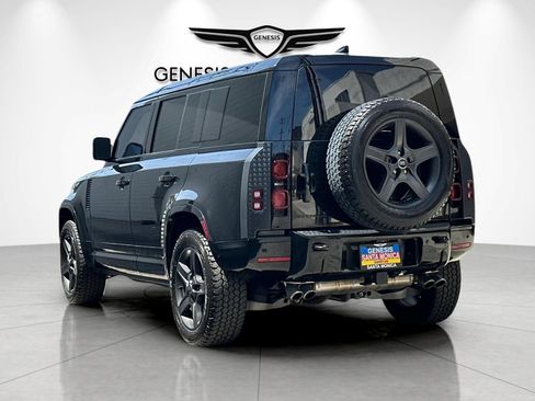 Used 2025 Land Rover Defender 110 X-Dynamic SE AWD/4WD image 6