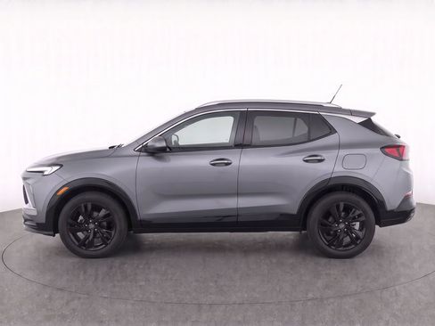 Used 2024 Buick Encore GX Sport Touring FWD image 8