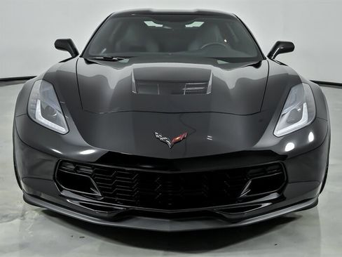 Used 2019 Chevrolet Corvette Grand Sport w/ Carbon Flash Badge Package RWD image 4