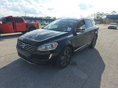 Used 2016 Volvo XC60 T5 Premier w/ Proximity Package