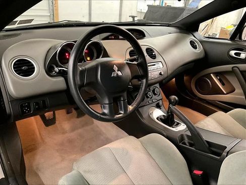 Used 2008 Mitsubishi Eclipse GS FWD image 12