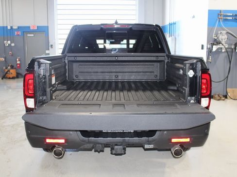 Certified 2026 Honda Ridgeline Black Edition image 53