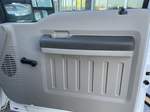 Used 2009 Ford F350 XL image 23