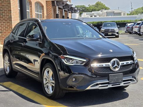 Used 2023 Mercedes-Benz GLA 250 4MATIC image 6