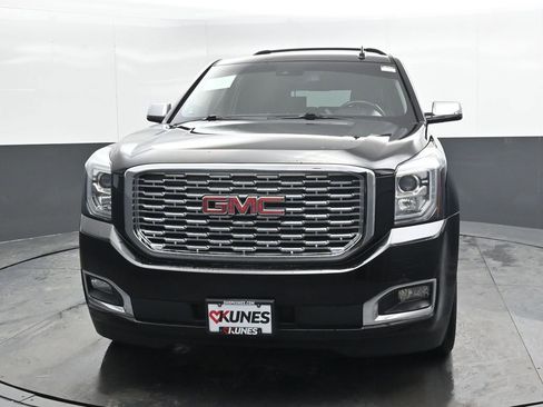Used 2019 GMC Yukon Denali w/ Denali Ultimate Package image 4