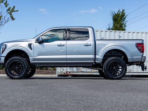 New 2025 Ford F150 Lariat w/ Equipment Group 501A Mid image 7