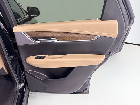 Used 2024 Cadillac XT5 Premium Luxury w/ Platinum Package FWD image 25