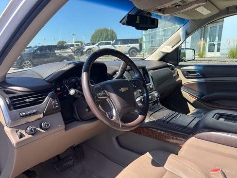 Used 2016 Chevrolet Tahoe LTZ AWD/4WD image 9