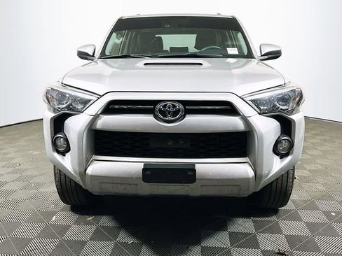 Used 2020 Toyota 4Runner TRD Off-Road image 3