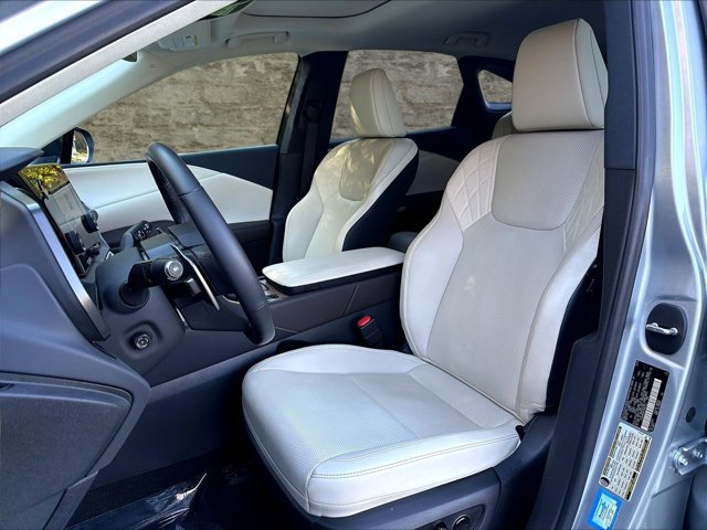 Used 2024 Lexus RX 350 Premium w/ Cold Area Package AWD/4WD image 23