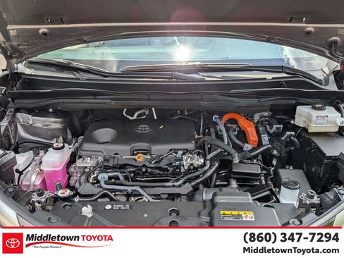 Certified 2024 Toyota Sienna Limited AWD/4WD image 39