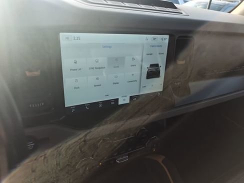 Used 2022 Ford Bronco Badlands image 19