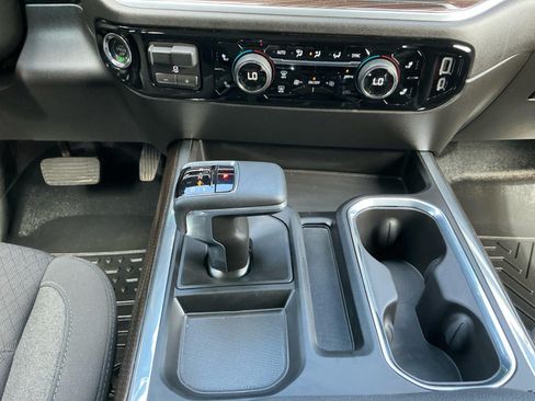 Used 2026 Chevrolet Silverado 1500 LT RWD image 13