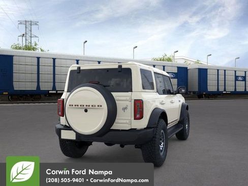 New 2026 Ford Bronco Outer Banks image 8