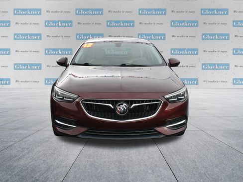 Used 2018 Buick Regal Preferred w/ Driver Confidence Package #1 image 2