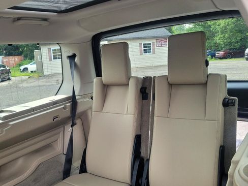 Used 2013 Land Rover LR4 HSE w/ HSE Pkg AWD/4WD image 42