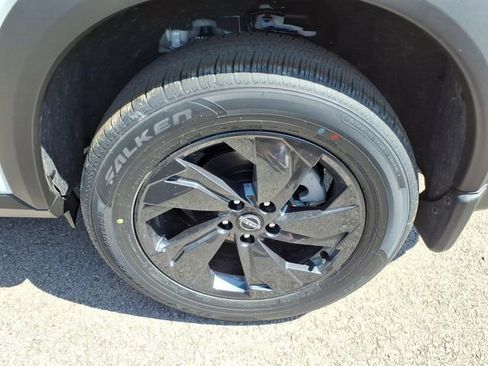 New 2026 Nissan Rogue SV FWD image 4