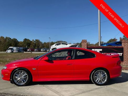 Used 2004 Pontiac GTO Base image 4