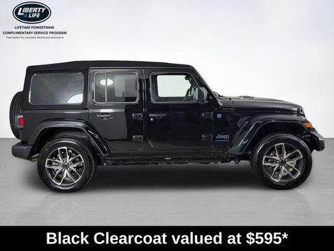 Used 2024 Jeep Wrangler Unlimited AWD/4WD image 2
