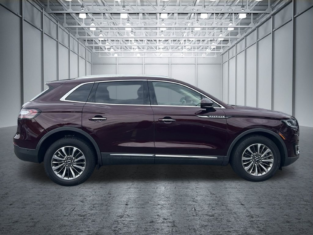 Used 2020 Lincoln Nautilus Reserve AWD/4WD image 24