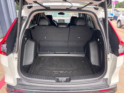 Used 2024 Honda CR-V EX-L image 12